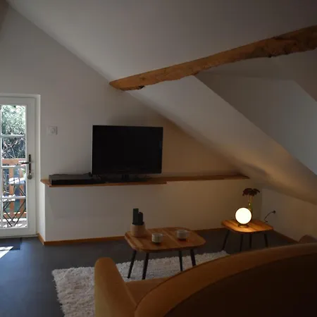 Le Grenier Des Filles Lägenhet Les Alleuds (Maine-et-Loire)