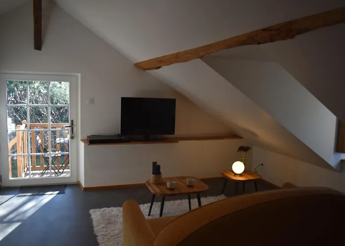 Le Grenier Des Filles Apartamento Les Alleuds (Maine-et-Loire)