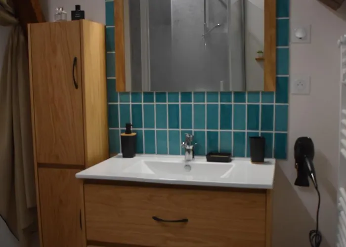 Le Grenier Des Filles Les Alleuds (Maine-et-Loire)